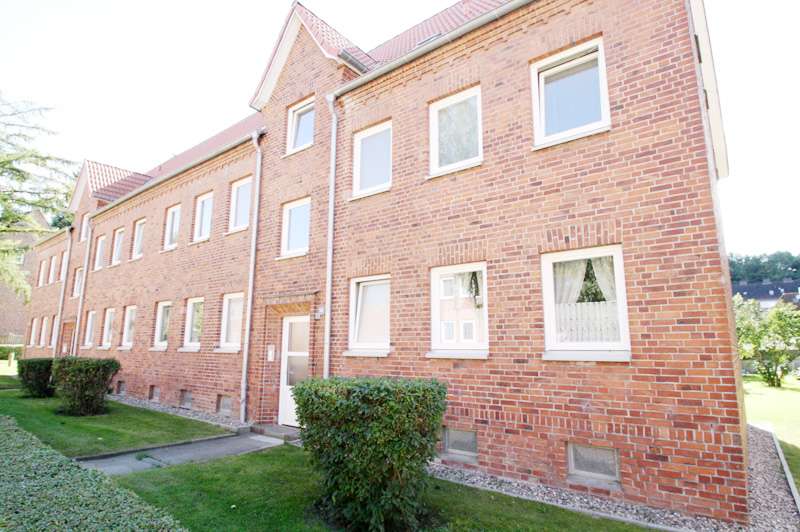 Sehr schöne 1,5 Zimmer Dachgeschoss Wohnung in der Selenter Straße - Foto 1